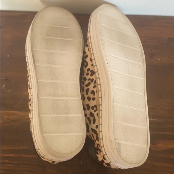 J Slides leopard shoes - Picture 6 of 7